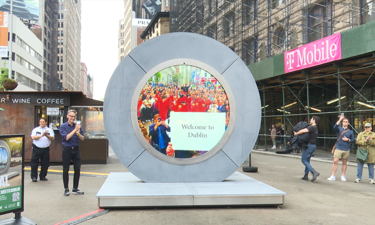 Story image: Video installation in the Flatiron connects NYC to Dublin