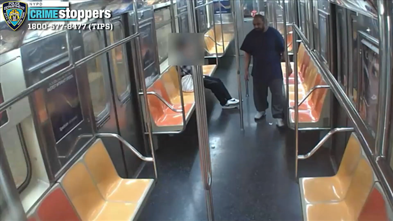 Story image: Univision 41 News Brief: Buscan a hombre por violación dentro de un vagón del subway