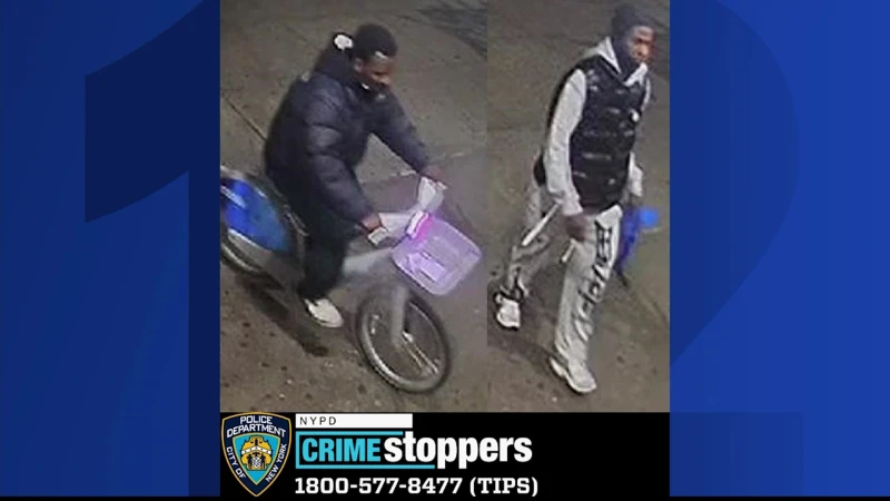 Story image: NYPD: 2 suspects wanted for robbing, injuring man in Concourse Village