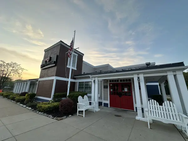 Story image: Liquidator: Red Lobster closing dozens of locations nationwide, including in New Jersey