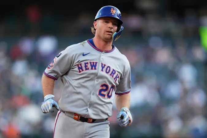 Story image: Orioles agree to $155 million, 5-year deal with slugger Pete Alonso, AP source says