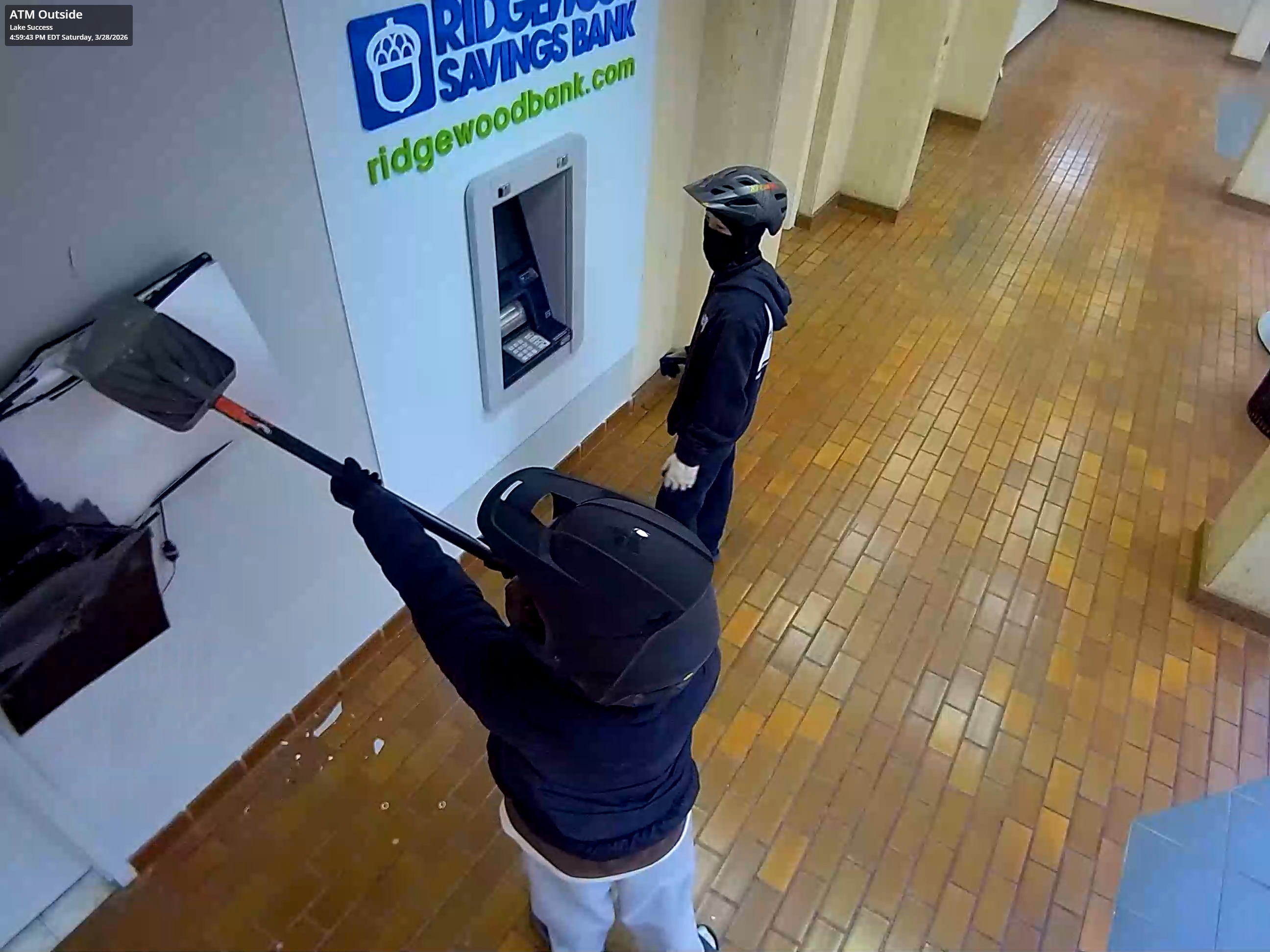 Police offer reward to find 2 people who destroyed ATM in New Hyde Park burglary