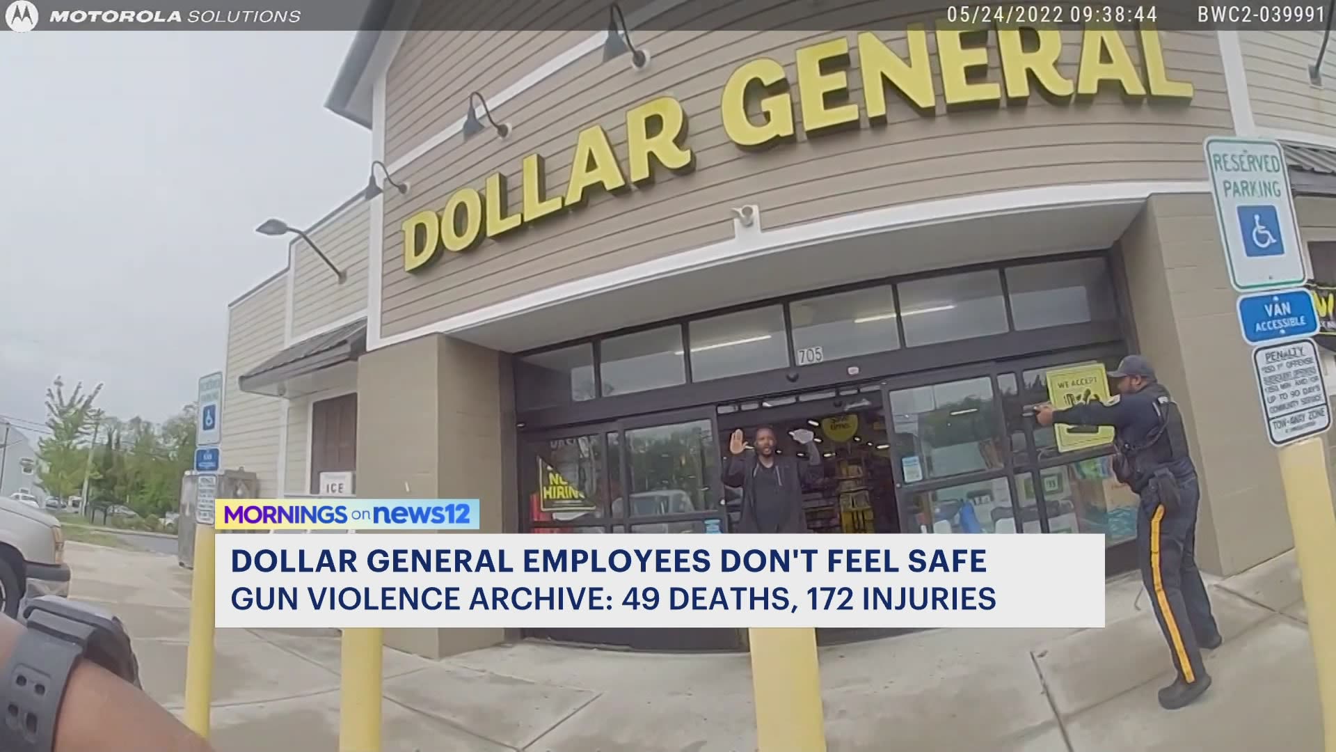 dollar-general-employees-say-they-don-t-feel-safe-at-work