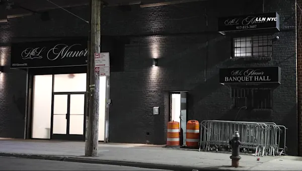 NYPD: 23-year-old man critically injured in East Flatbush stabbing