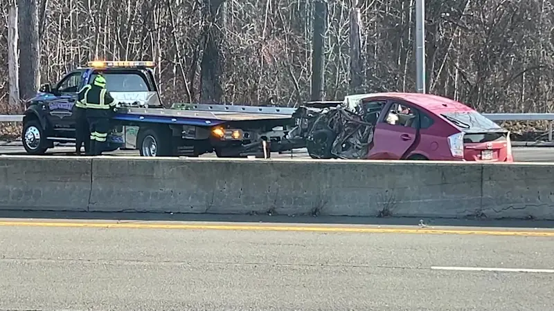 Story image: Wrong-way crash on Hutchinson River Parkway leaves one dead in New Rochelle