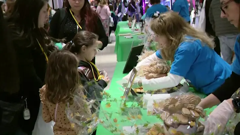 Story image: Girl Scouts of Suffolk County kick off cookie selling season with Cookiepalooza 2025