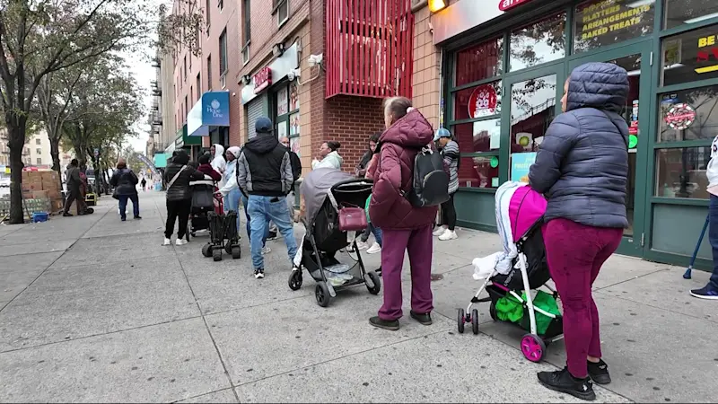 Story image: Trump administration says SNAP will be partially funded in November