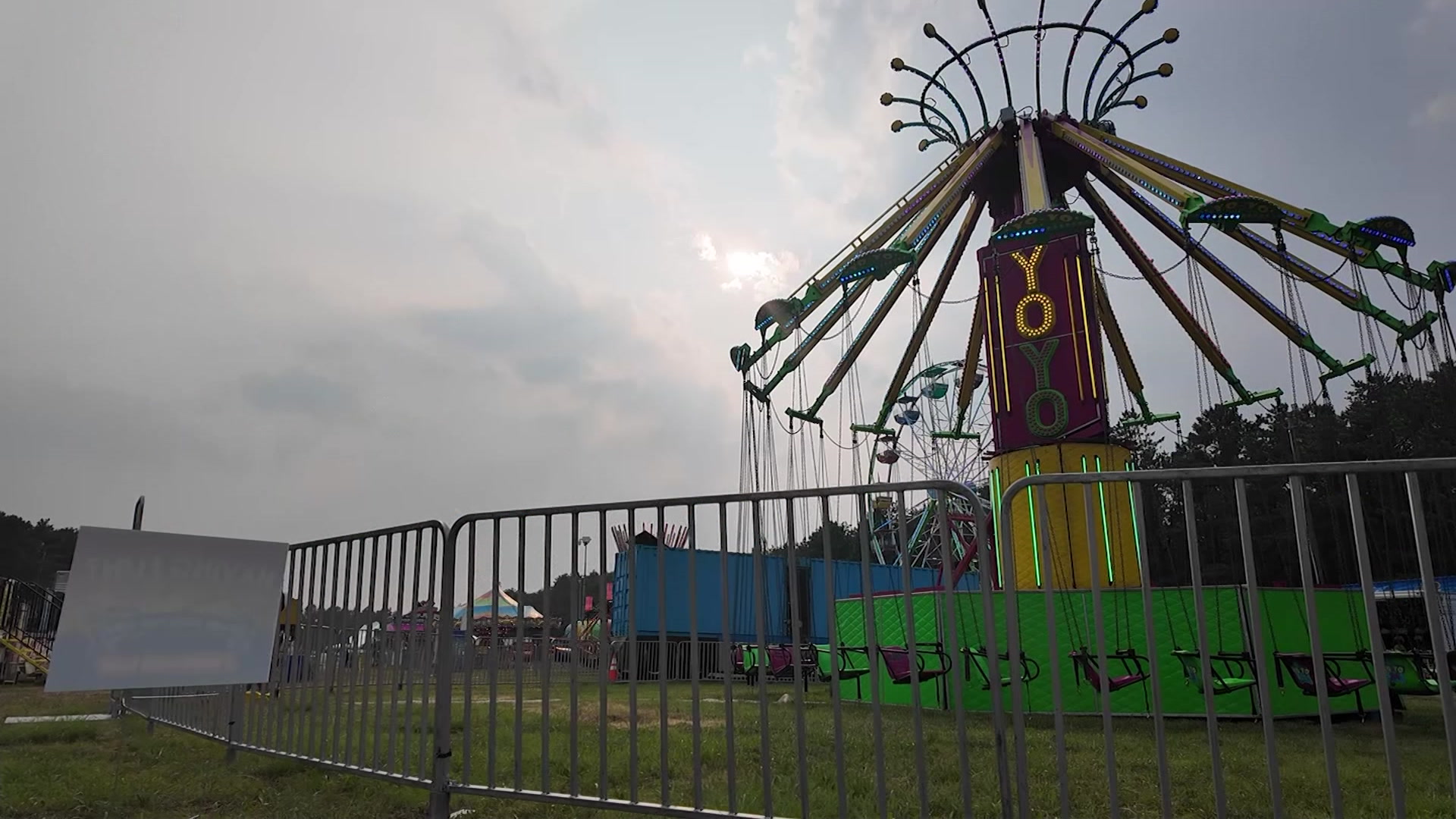 Hazy skies, busy fair: Wildfire smoke doesn't keep crowds away from Ocean County Fair