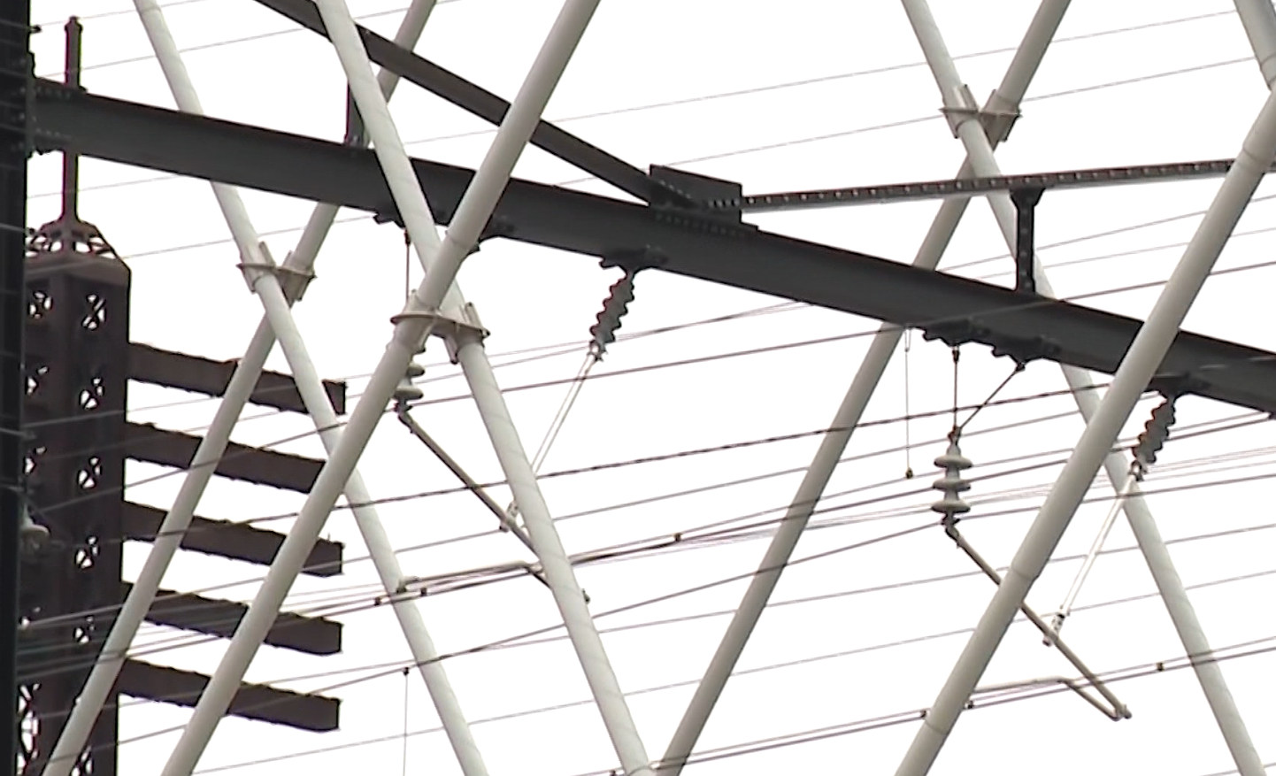 Catenary wires