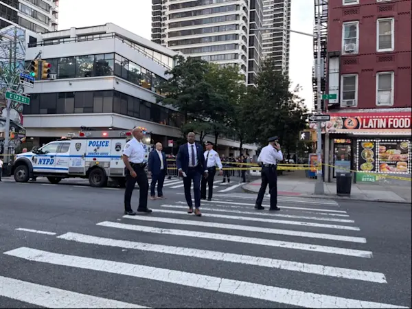 Story image: Two teens shot in East Harlem in broad daylight shootout 