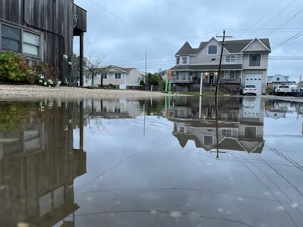 Story image: Floodwaters receding as parts of southern Suffolk County brace for the next high tide