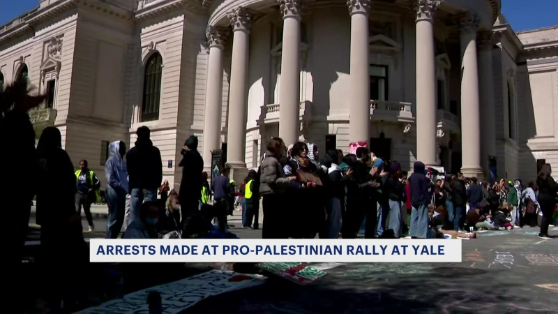 Story image: Dozens arrested at Yale pro-Palestinian rally