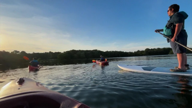 Story image: Explore the beauty and wildlife of the Hudson River on a kayak, paddleboard and more