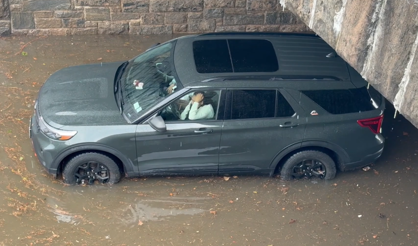 Most roads reopen across Hudson Valley, but flooding and storm damage still causing problems