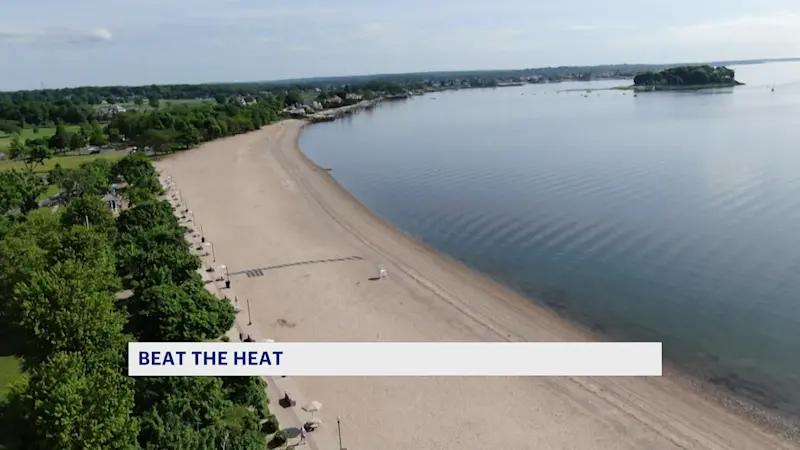 Story image: Record-breaking heat to bring beach weather