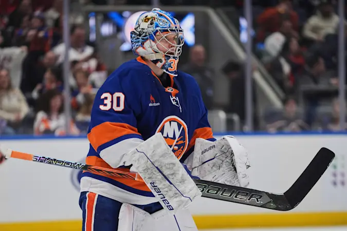 Story image: New York Islanders win the NHL draft lottery, securing the No. 1 selection