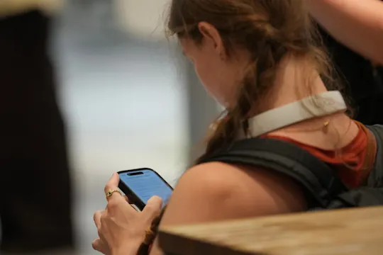 girl on phone