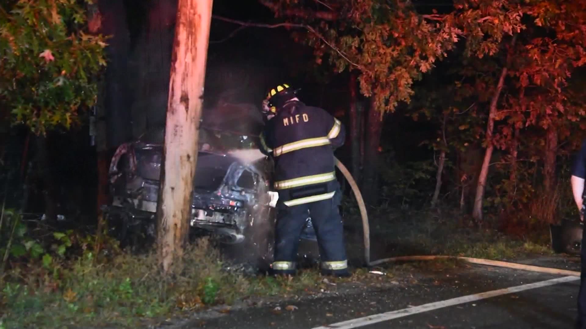 Police Driver Killed After Car Hits Tree Bursts Into Flames In Middle Island 