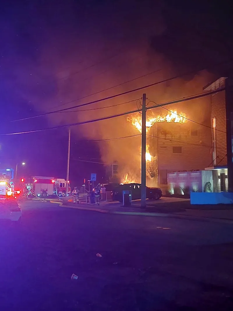 Brigatine Fire 002.jpg