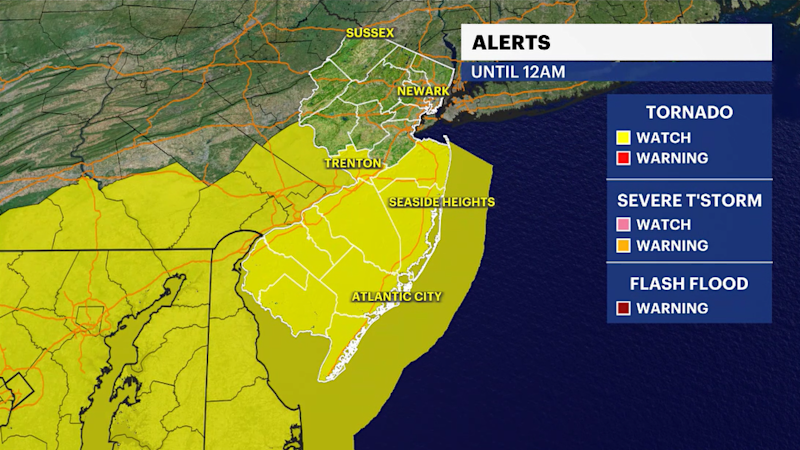 Story image: STORM WATCH: Severe storms forecasted tonight, with damaging winds showing signs of potential tornado