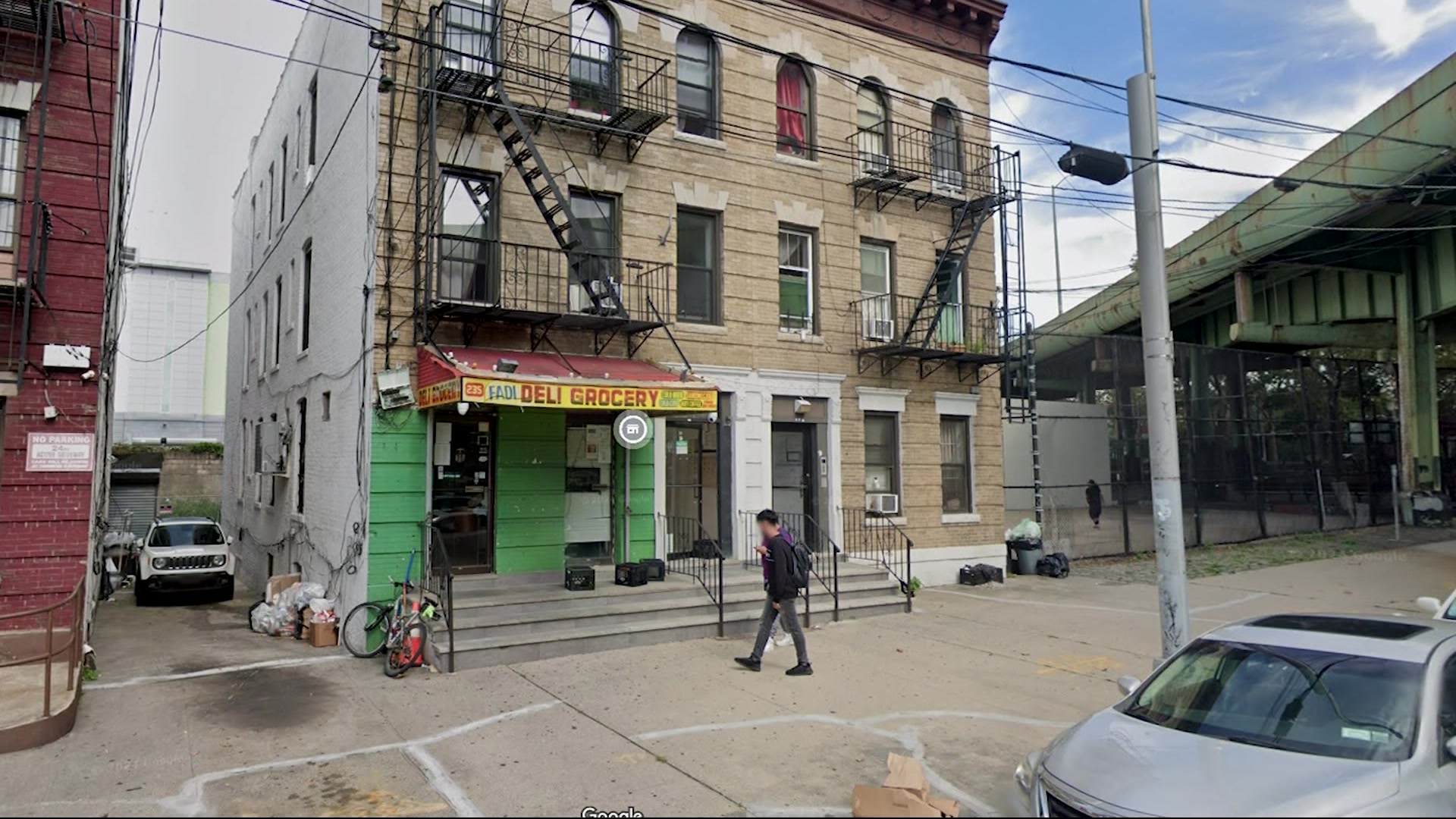 News 12 | Brooklyn | Nypd Towers Deli In Bay Ridge Robbed At Gunpoint ...