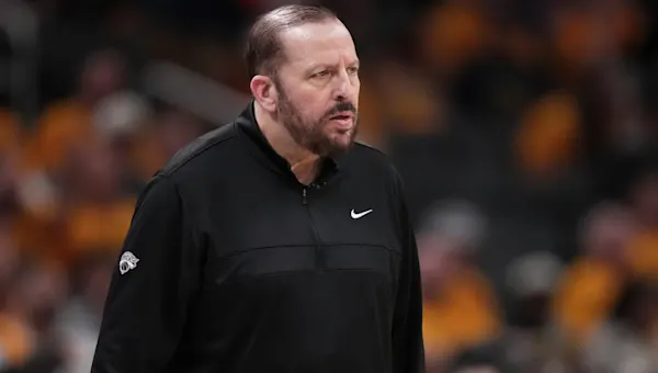 Knicks fire head coach Tom Thibodeau