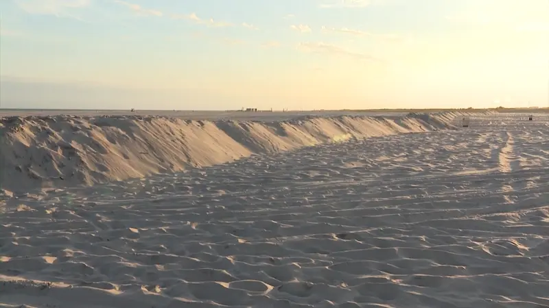 Story image: Preparations underway at Jones Beach for possible effects of Hurricane Erin