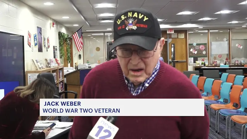 Story image: World War II veteran visits students at Great Hollow Middle School in Nesconset