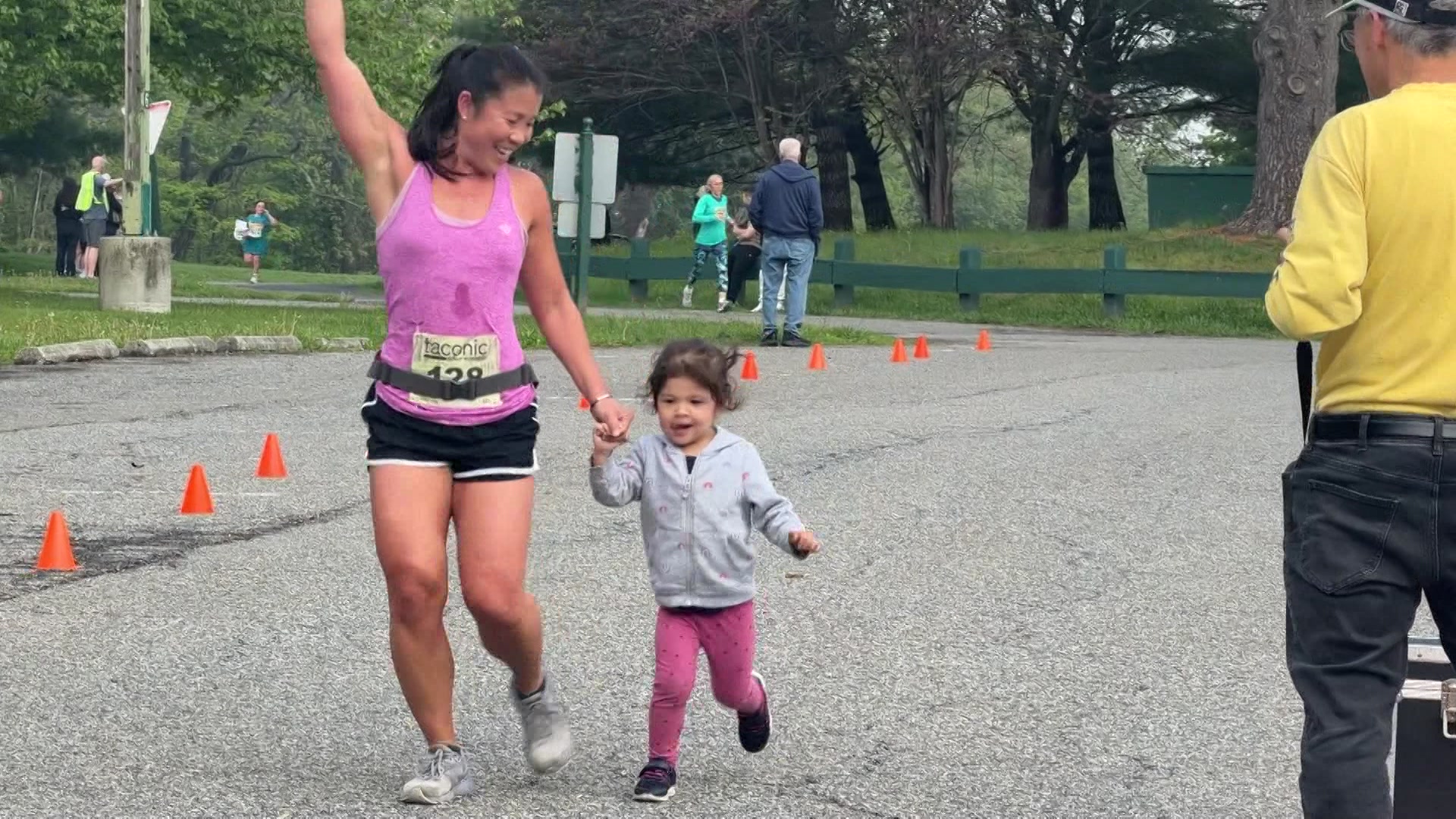 WCMOTHERSDAY5K05104P_2026-05-10-16-22-10