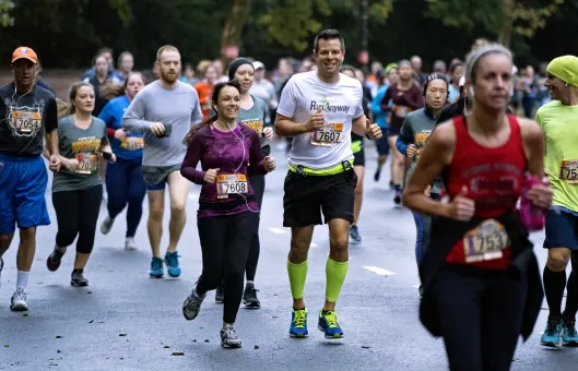 Runners are lacing up for the Brooklyn Half Marathon! Here’s all you need to know about traffic and transit in the area