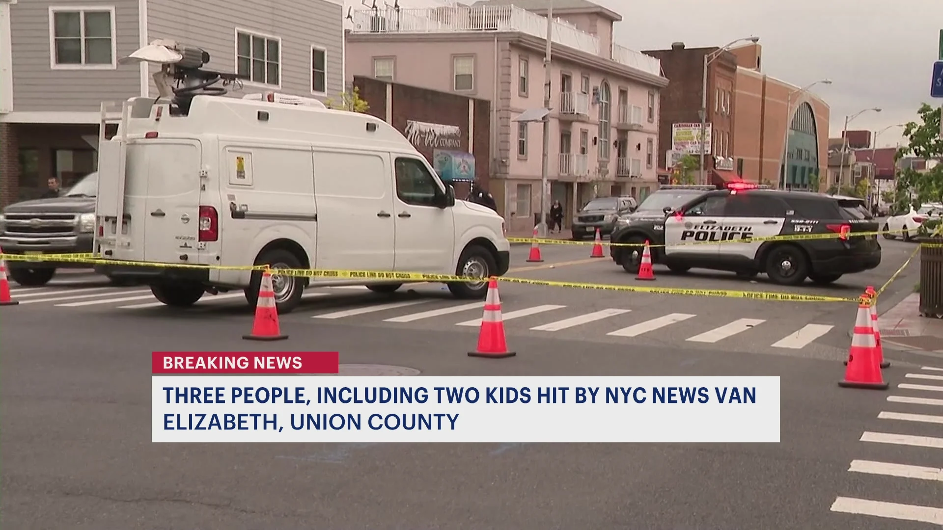3 pedestrians, including 2 children, struck by NYC-based news van in Elizabeth