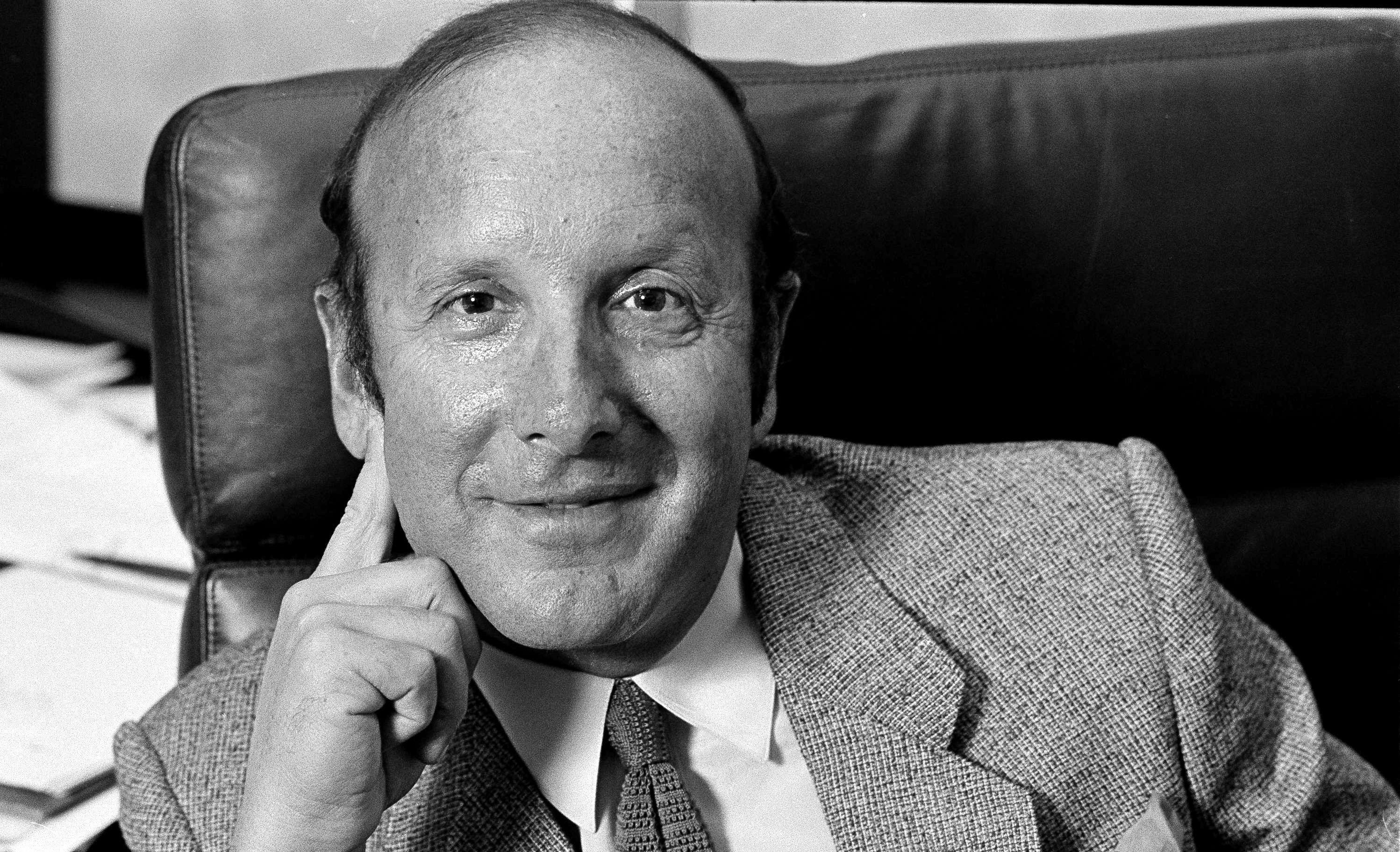 Clive Davis 3
