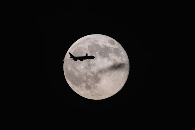 Story image: How to watch the last supermoon of the year tonight 