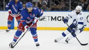 Rangers beat Lightning 3-2 in Game 2 for 2-0 series lead