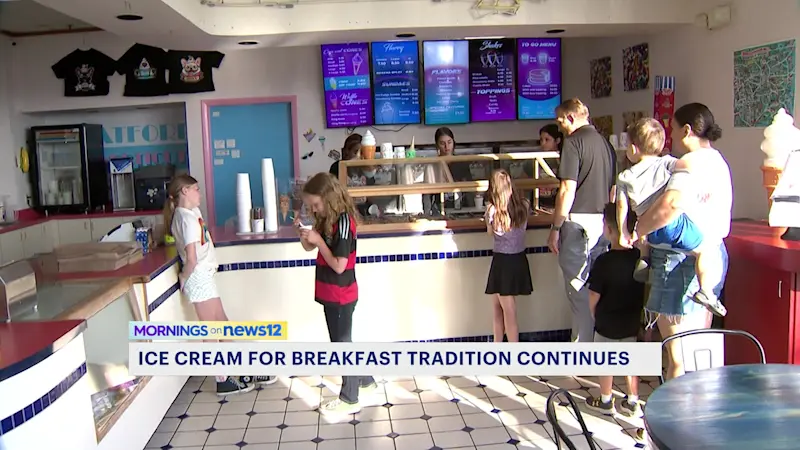 Story image: Zack’s Frozen Yogurt in Stratford continues last day of school ice cream for breakfast tradition 