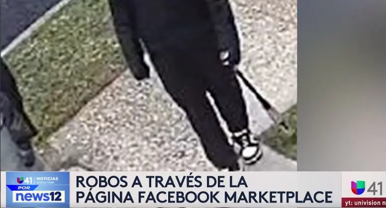 Story image: Univision News Brief: Robos a traves de la pagina Facebook Marketplace