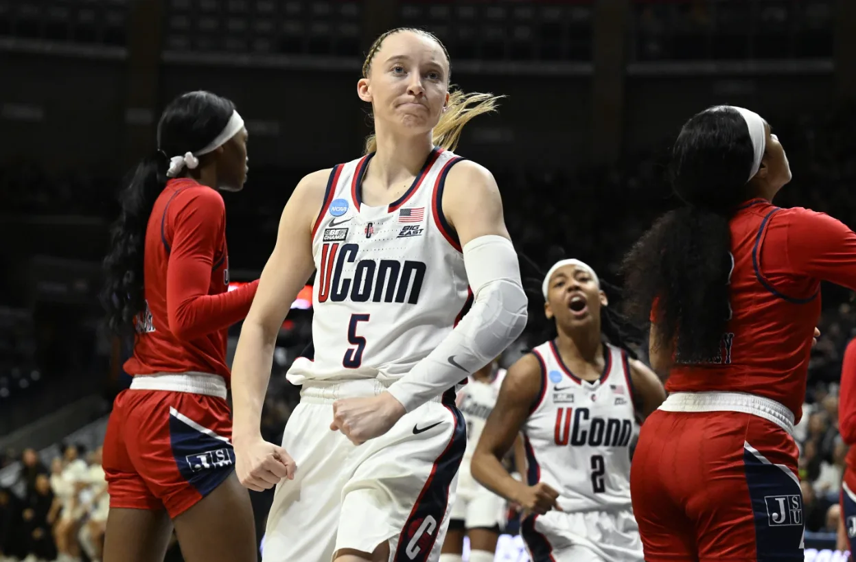 APNCAAWomensUConnBeatsJacksonState