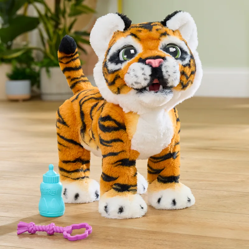 JustPlay_furReal_GabbyTheRoarAndGrowTiger_Lifestyle_2.jpg