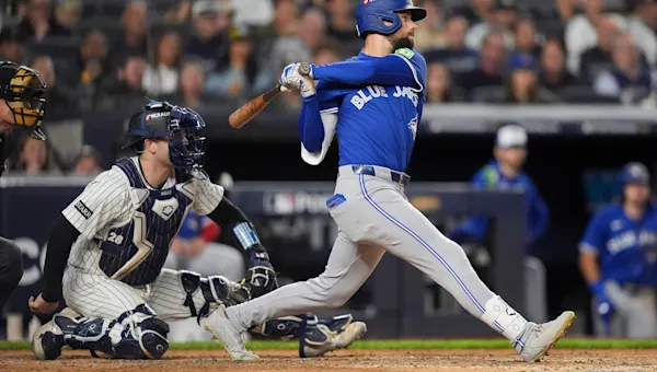 Yankees fall to Toronto Blue Jays in Game 4 of American League Division Series