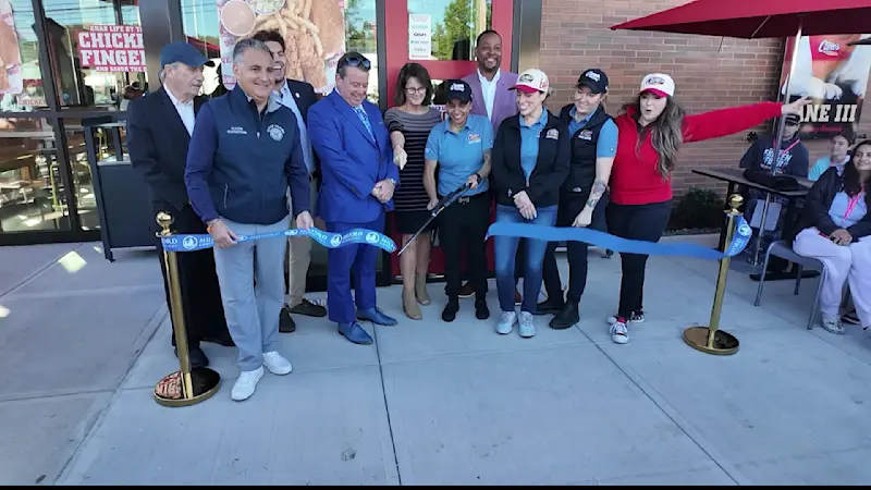 Story image: Raising Canes holds grand opening in Milford 