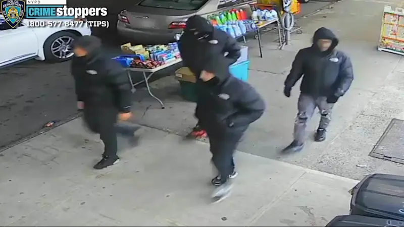 Story image: Police search for suspects wanted in connection to robberies targeting teens in Soundview 