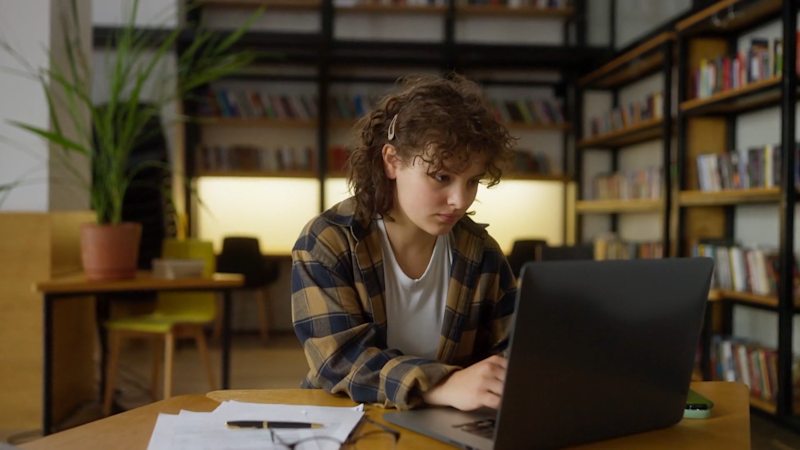 Story image: Tips to ease college admission anxiety