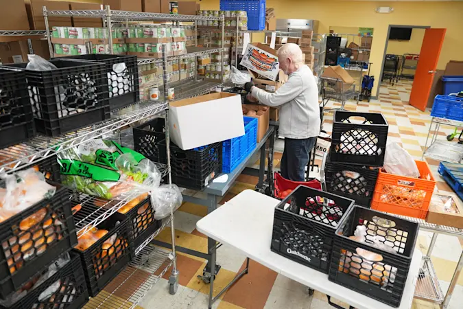 Story image: States face uncertainty as Trump administration tries to reverse SNAP food payments