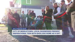 Ribbon-cutting held on new home for paralyzed Middletown teen