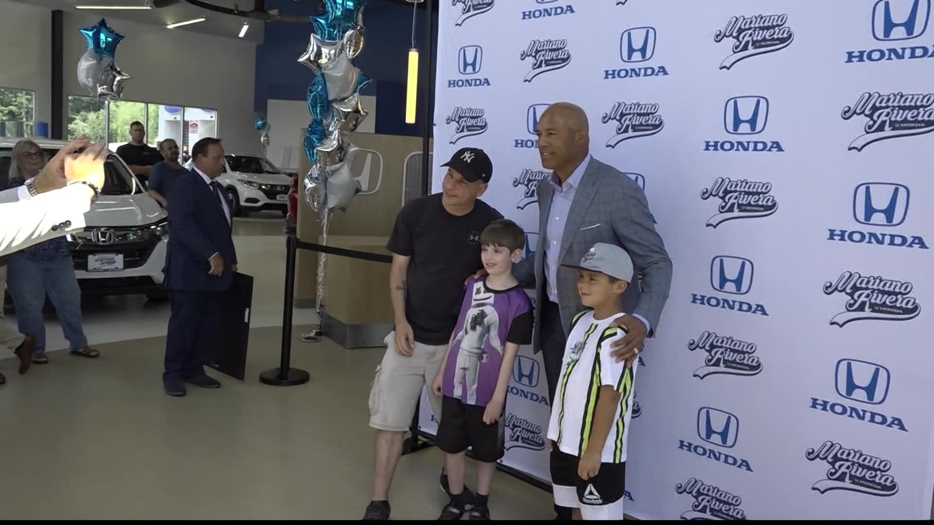 Hall of Famer Mariano Rivera Proudly Opens Doors to New Honda