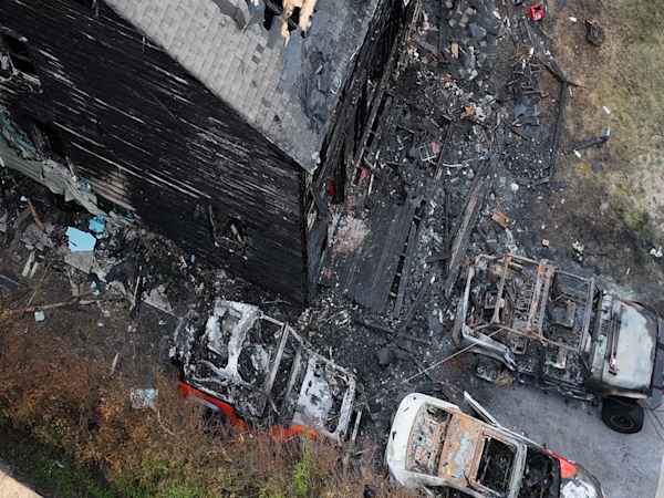 Story image: 3 injured, homes damaged in Wappingers Falls fire