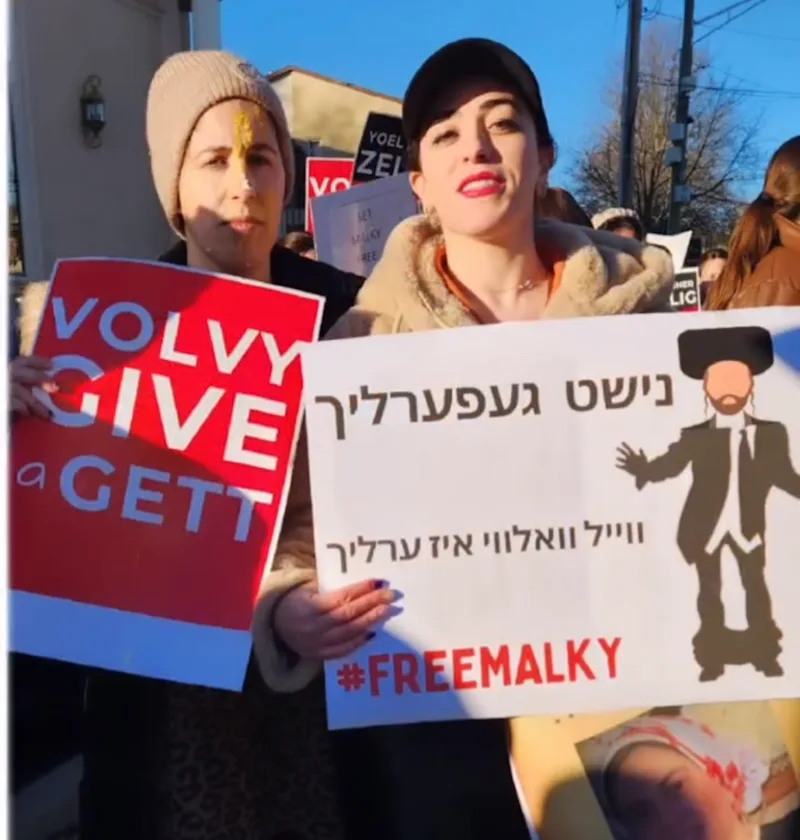 RTWCHVHasidicWomenProtestBGomez002.jpeg