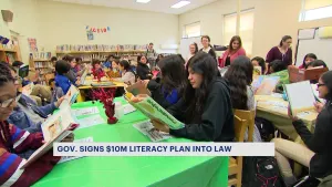 Gov. Hochul signs $10 million literacy plan into law