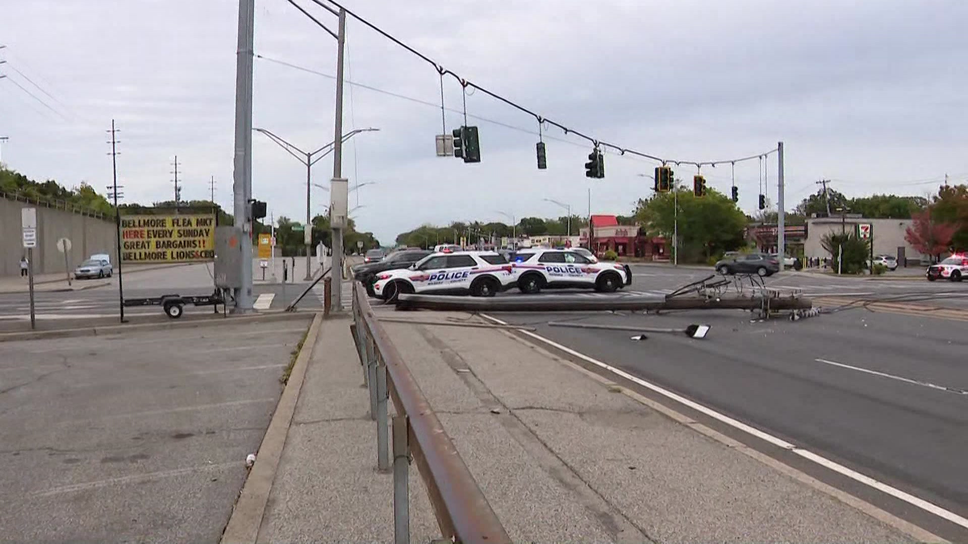 Downed Electrical Pole Temporarily Knocks Out Power In Bellmore - News12 | Long Island