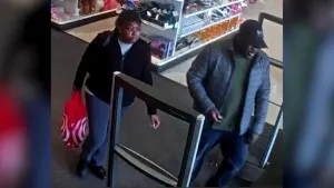 Police: Man, woman wanted for stealing wallet, using credit cards in Suffolk 